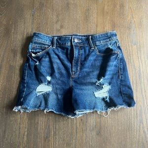 Old navy shorts.  Size 8.